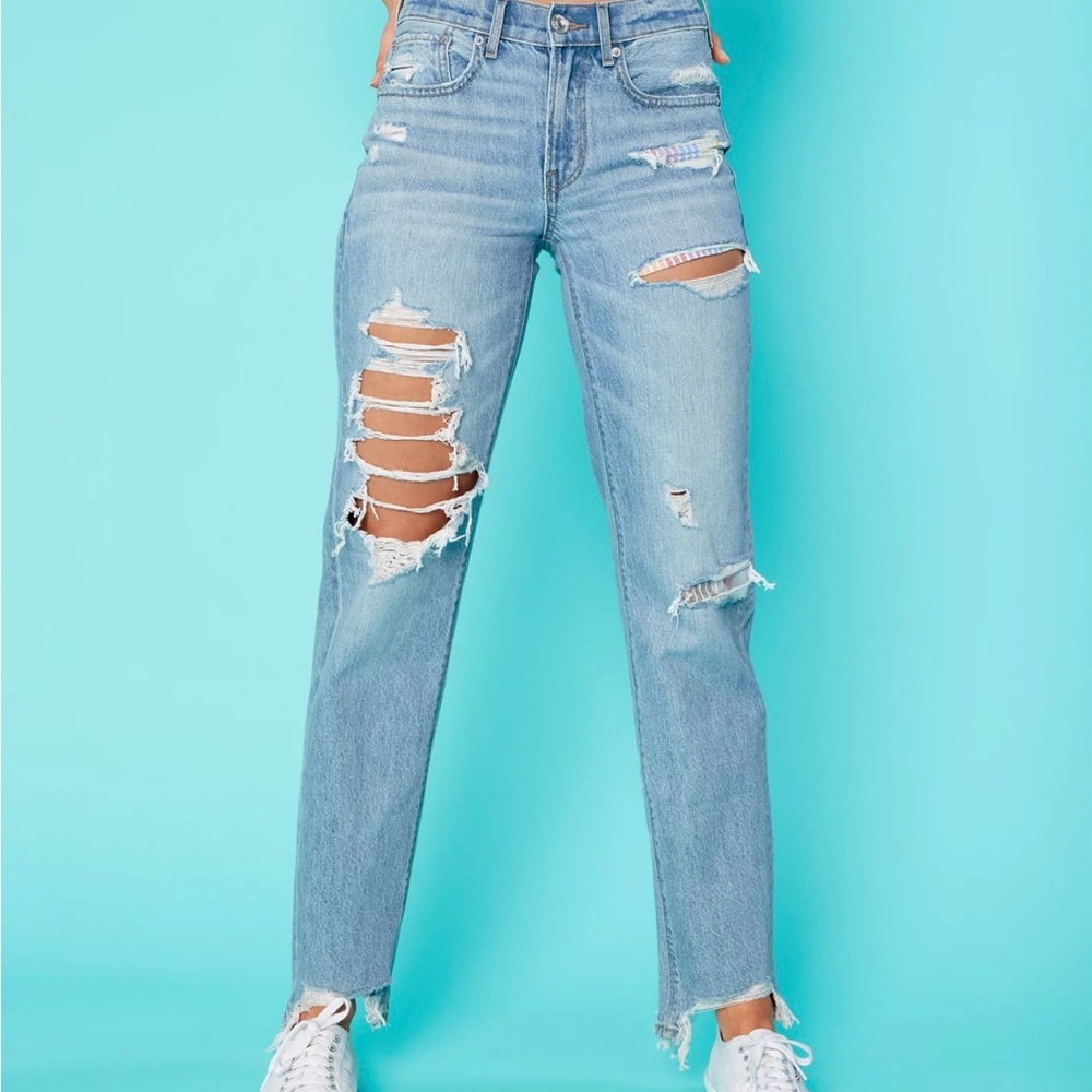 American Eagle Pride Distressed High-Rise '90s Straight Jean